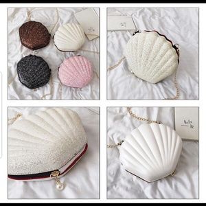 Shell zipper Shoulder bag